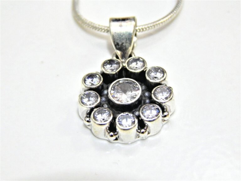 Cubic zirconia 925 Sterling Silver Classic CZ Pendant with 925 Sterling Silver Chain, Round Shape Pendent , Wedding Jewelry, Floral Jewelry P0020-GS